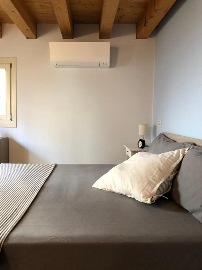 Interno 1 Apartment เตรวิโซ ภายนอก รูปภาพ